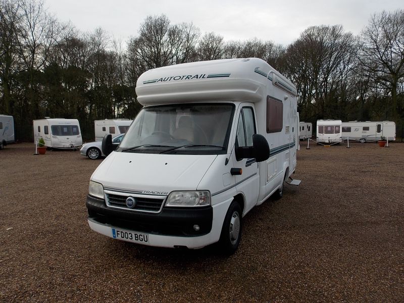 2003 Auto-Trail Tracker SE 2.0JTD image 1
