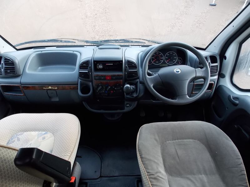 2003 Auto-Trail Tracker SE 2.0JTD image 4