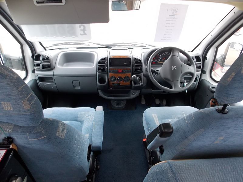 2006 Auto-Sleeper Aquilas 2.8HDI image 4