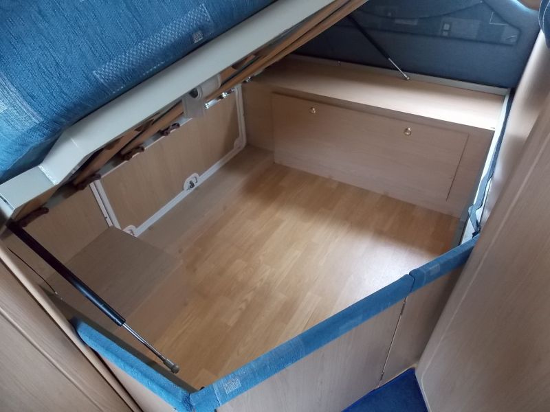 2006 Auto-Sleeper Aquilas 2.8HDI image 11