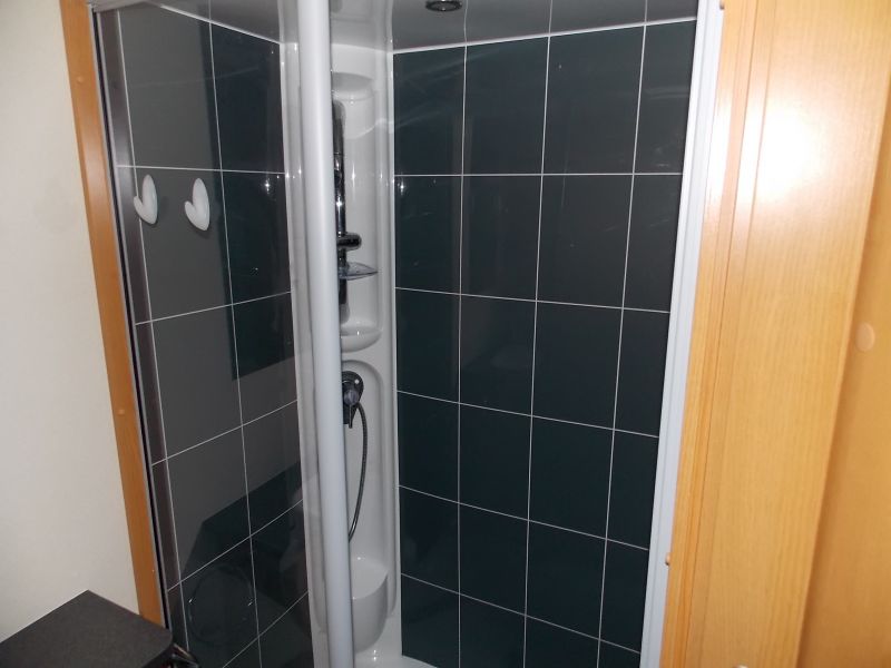 2010 Buccaneer Elan image 6