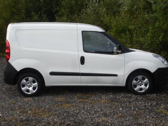 2013 Fiat Doblo 1.3 Multijet 16V image 3