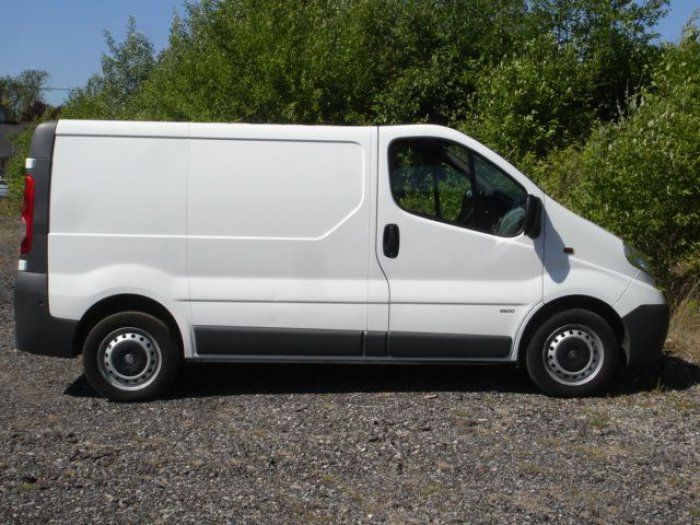 2013 Vauxhall Vivaro 2.0CDTI image 3