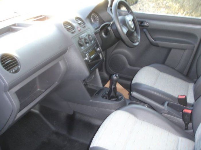 2011 Volkswagen Caddy 1.6 TDI image 6