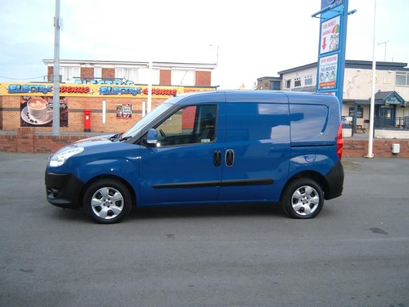 2010 Fiat Doblo Sx Multijet image 2