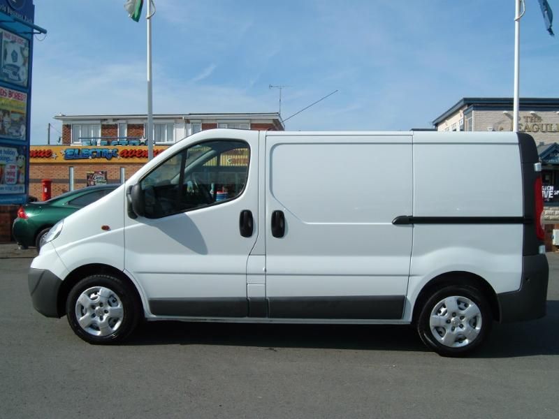 2011 Vauxhall Vivaro 2700 Cdti Swb image 2