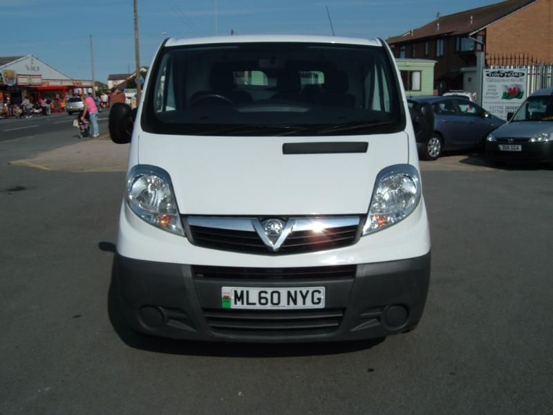 2011 Vauxhall Vivaro 2700 Cdti Swb image 5