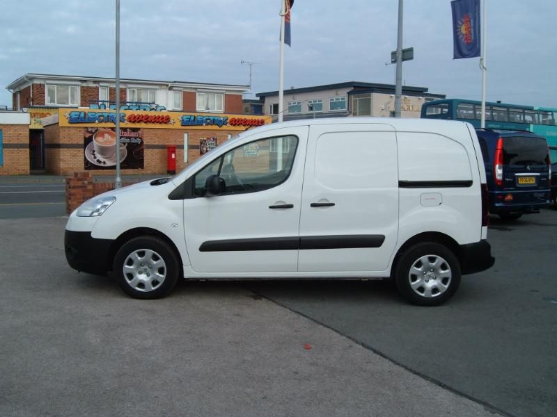 2014 Peugeot Partner 850 Profession L1 Hdi image 2