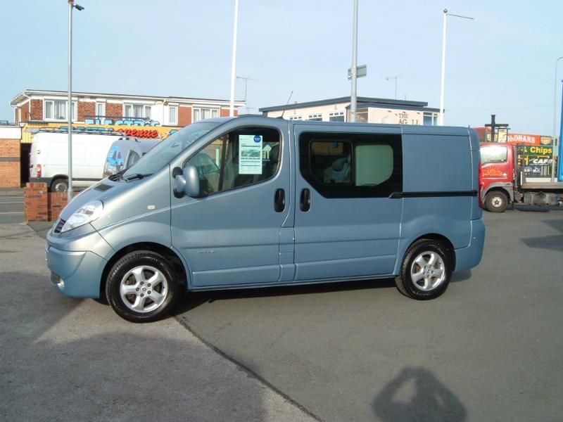 2012 Renault Trafic Sl29 Sport Dci image 2