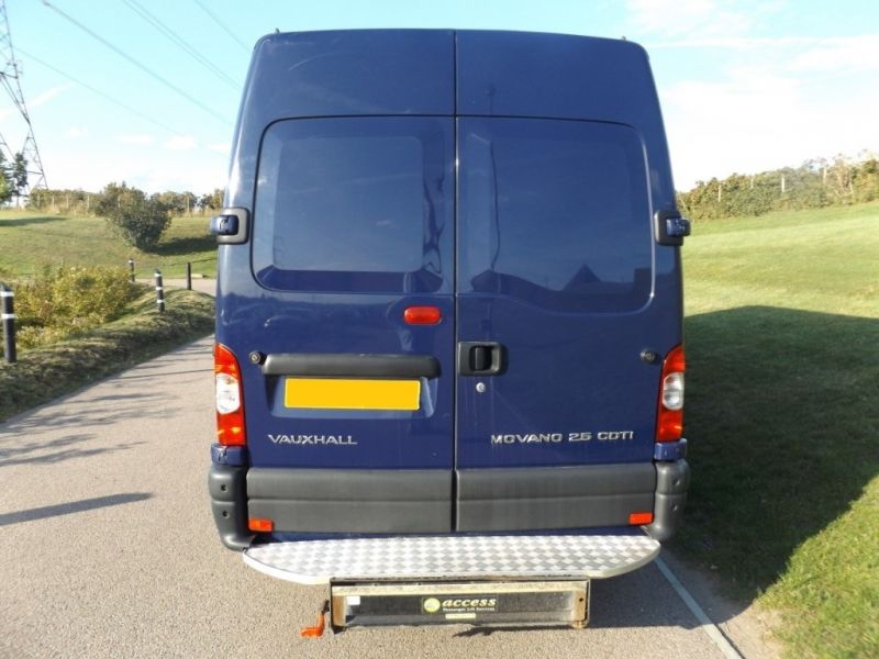 2009 Vauxhall Movano 2.5 CDTi 3500 LWB image 3