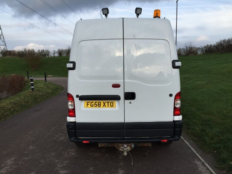 2009 Vauxhall Movano 3500 2.5 CDTi image 3