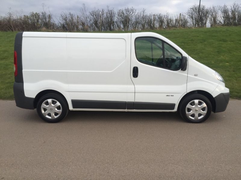 2011 Renault Trafic SL27 dCi image 5