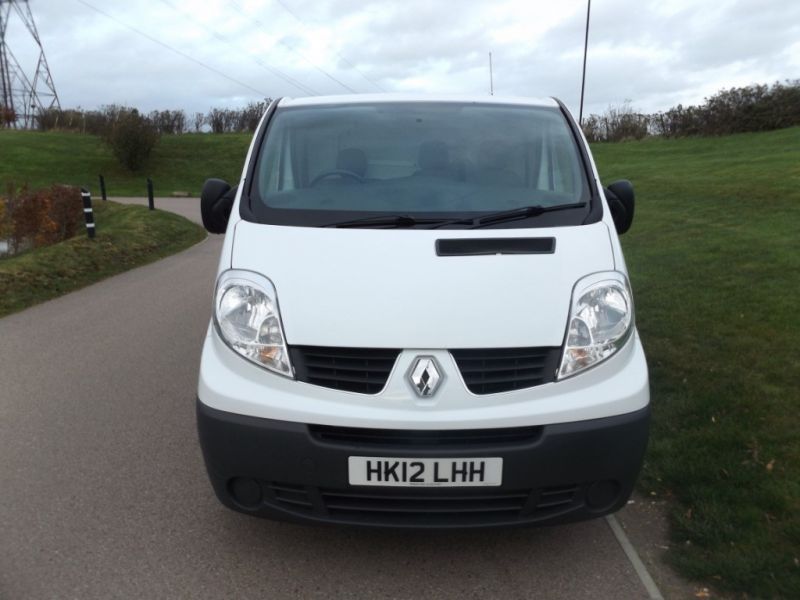 2012 Renault Trafic LL29 dCi image 2