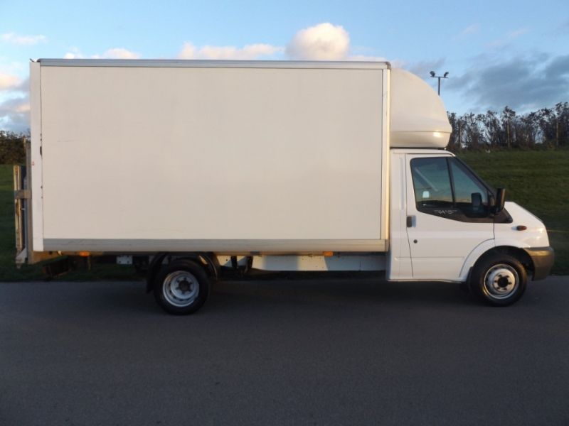 2011 Ford Transit T350 TDCI image 4