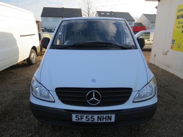 2005 Mercedes-Benz Vito 109CDI image 2