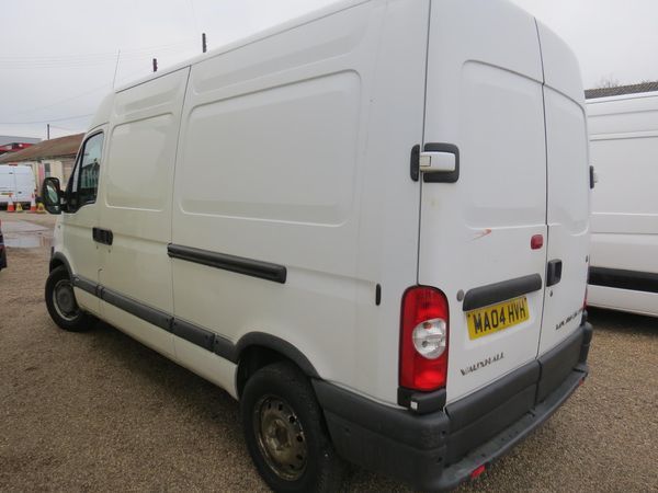2004 Vauxhall Movano 3300 2.5CDTI image 4