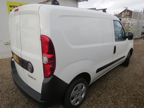 2011 Fiat Doblo 1.3 Multijet 16V Van image 4