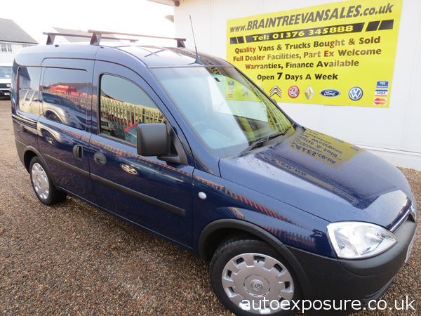 2008 Vauxhall Combo 2000 1.7CDTi image 1