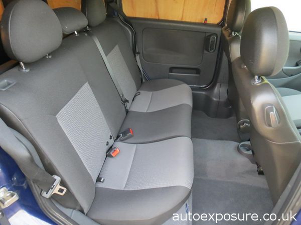 2008 Vauxhall Combo 2000 1.7CDTi image 5