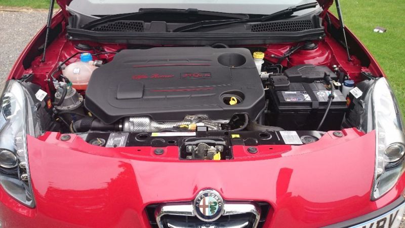 2012 Alfa Romeo Giulietta 2.0 JDTM-2 image 5