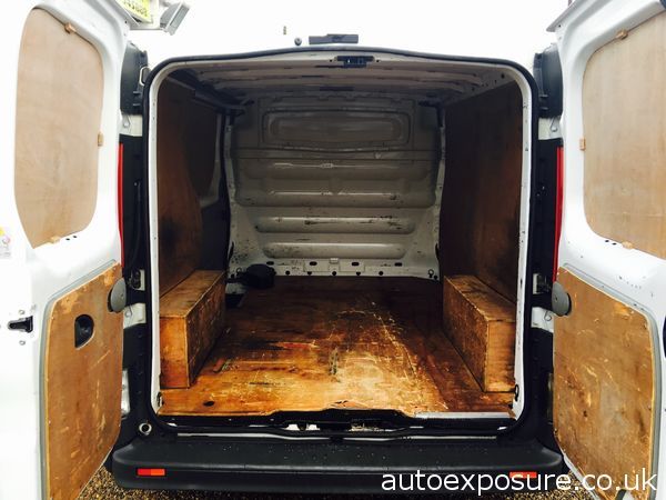 2011 Renault Trafic SL27dCi image 5