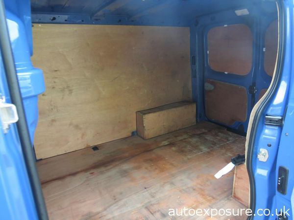 2010 Renault Trafic SL27dCi image 7