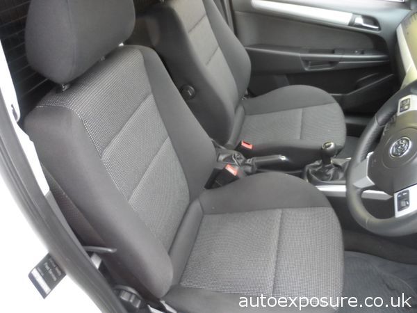 2009 Vauxhall Astravan Sportive 1.7 CDTi image 6