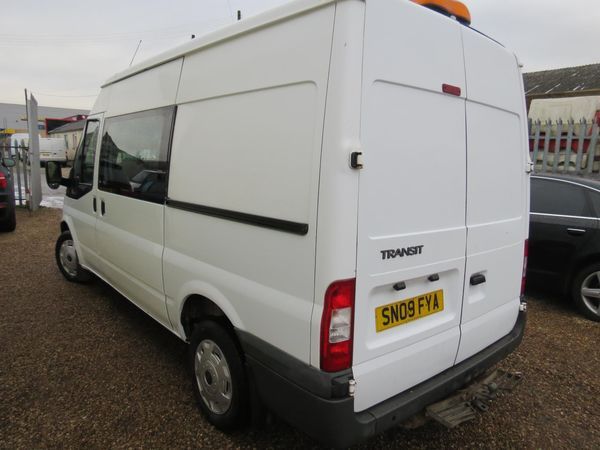 2009 Ford Transit Medium Roof image 3