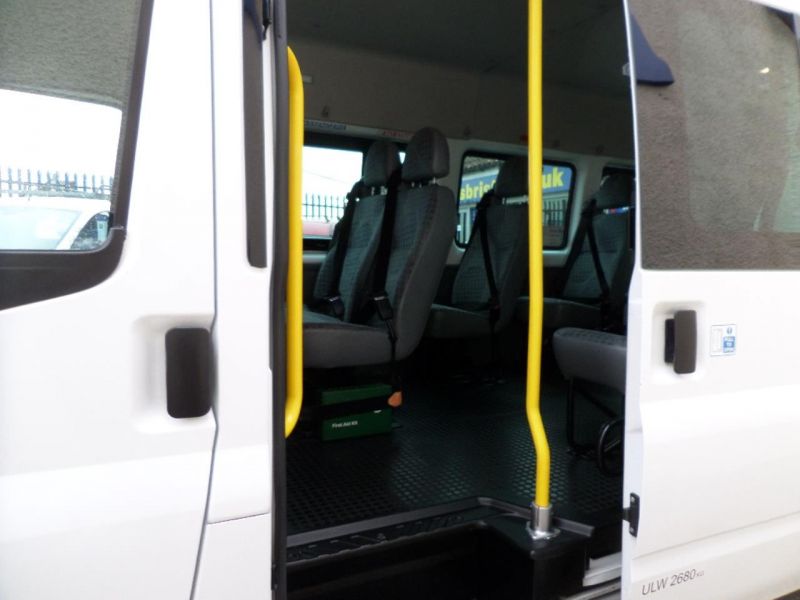 2011 Ford Transit 430 image 9