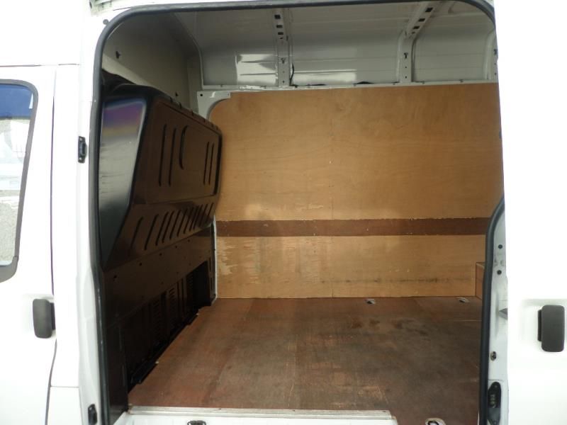2012 Ford Transit 350 RWD image 6