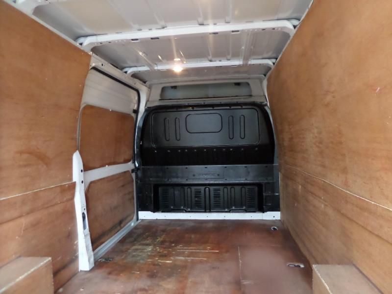 2012 Ford Transit 330 FWD 2.2 image 7