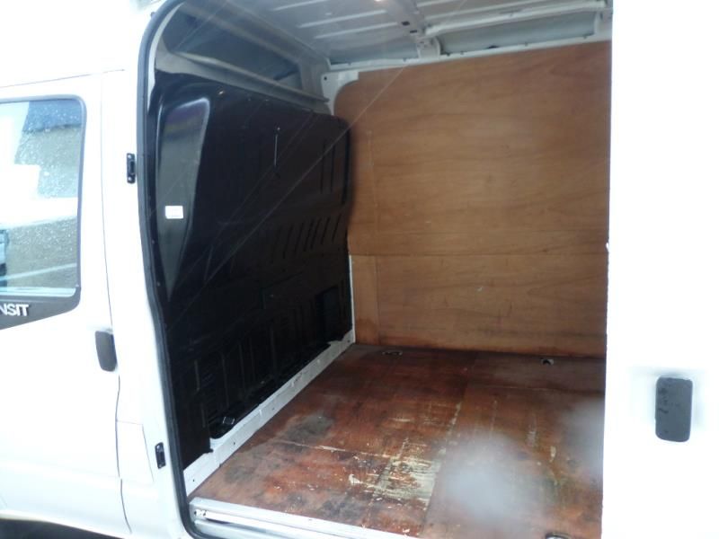 2012 Ford Transit 330 FWD 2.2 image 8