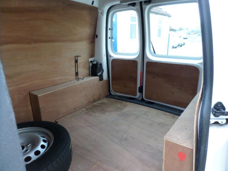 2012 Volkswagen Caddy C20 Tdi image 6