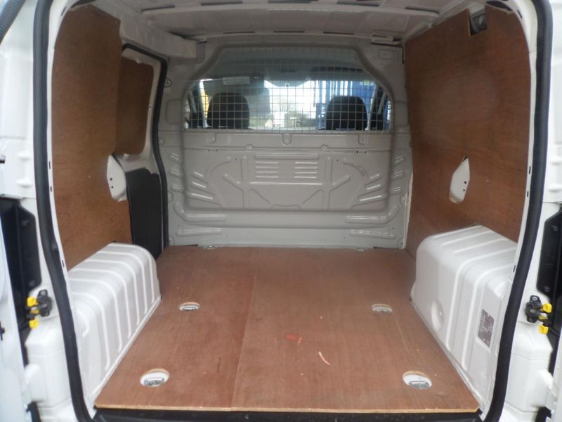 2012 Peugeot Bipper Hdi S image 5