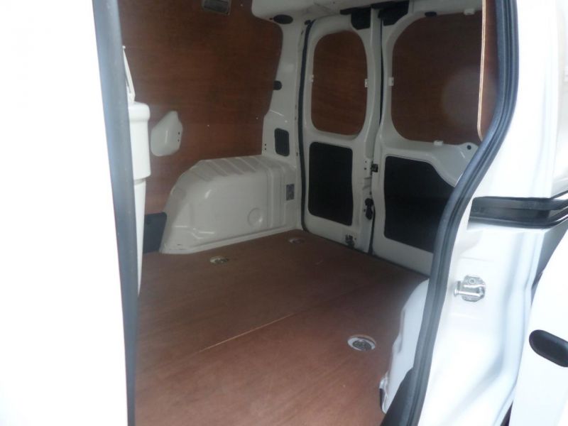 2012 Peugeot Bipper Hdi S image 6