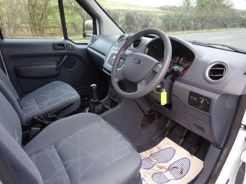 2011 Ford Transit Connect T200 image 10