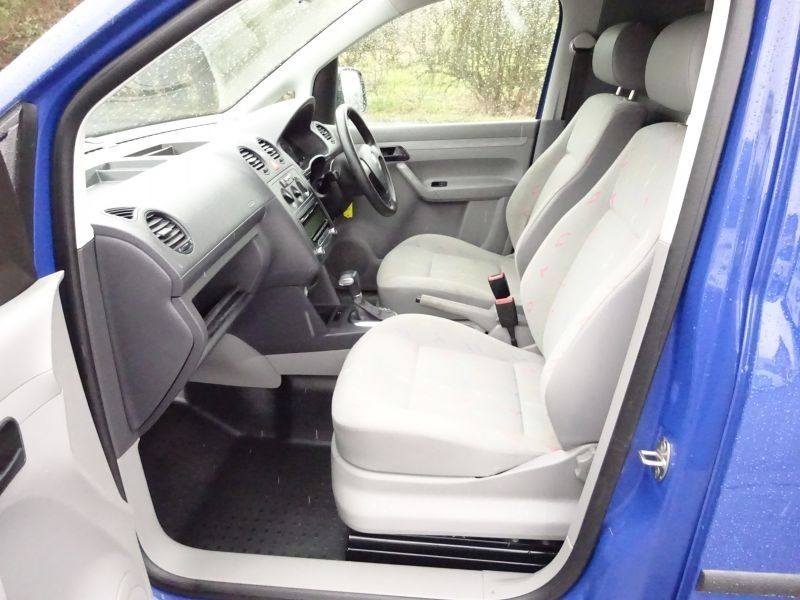 2009 Volkswagen Caddy C20 TDI 1.9 image 9