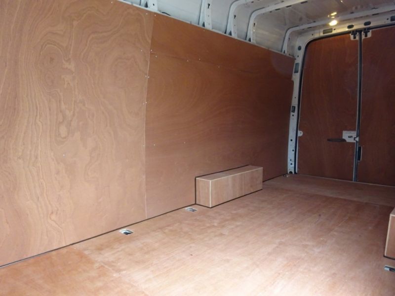 2011 Ford Transit 350 EL Jumbo 115ps image 7