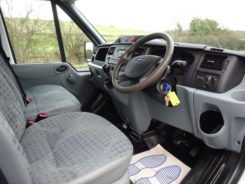 2008 Ford Transit 350 Drw 140hp Tipper image 9
