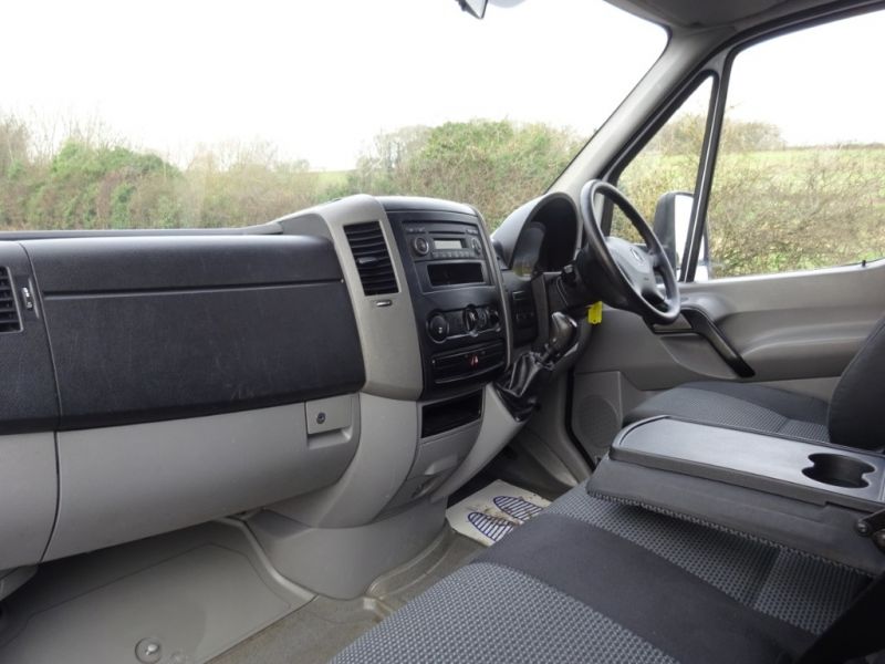 2010 Mercedes-Benz Sprinter 313 Cdi image 8
