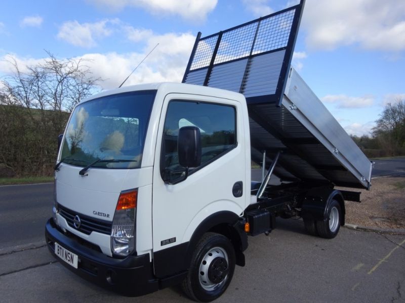 2011 Nissan Cabstar 35.13 Drw Tipper image 1