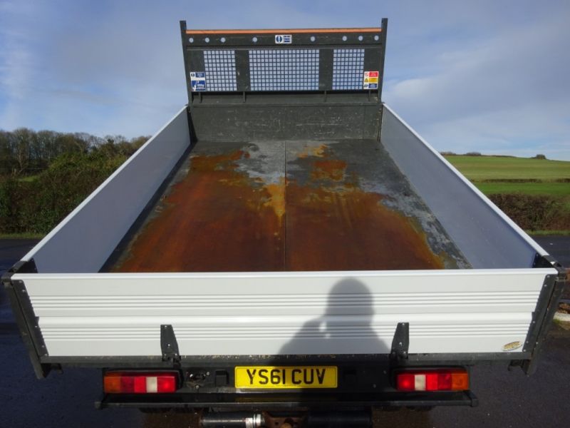 2011 Ford Transit 350 image 7