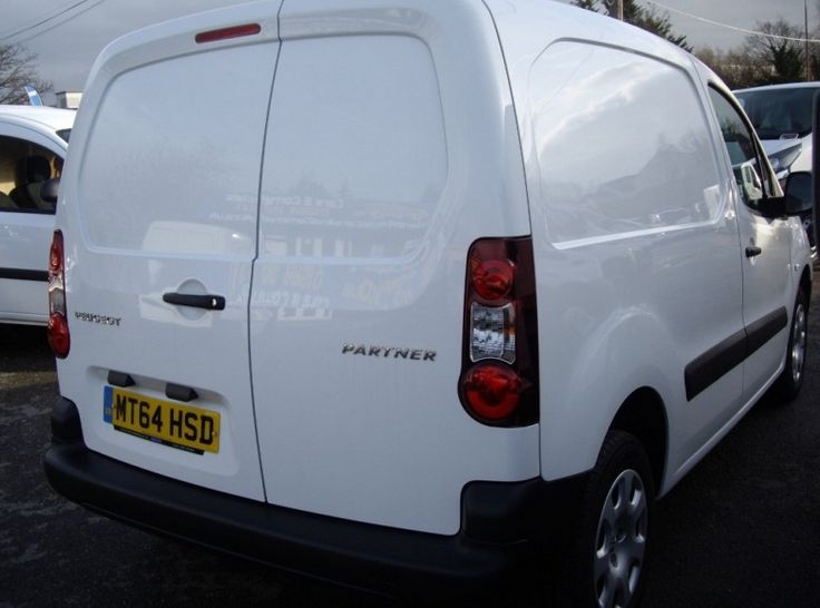 2014 Peugeot Partner HDi image 3