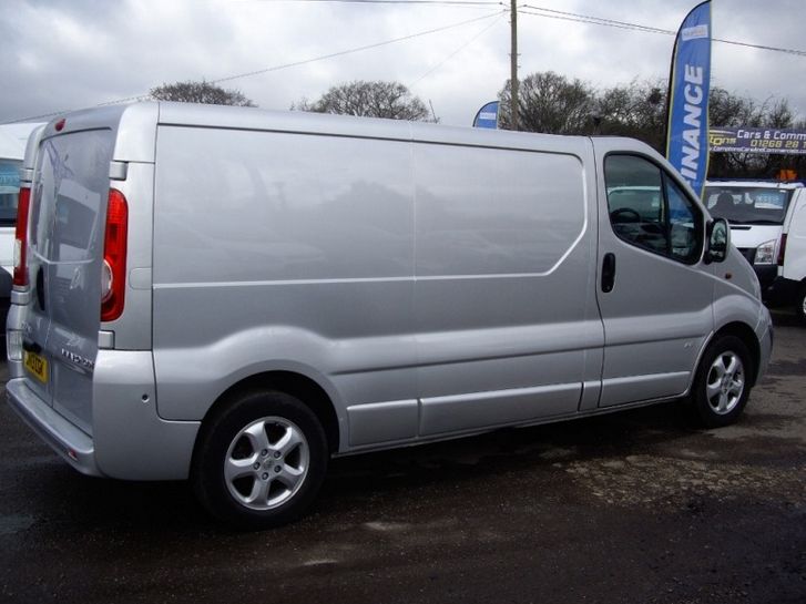 2013 Vauxhall Vivaro 2900 CDTi Sportive image 4