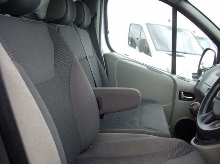 2013 Vauxhall Vivaro 2900 CDTi Sportive image 6