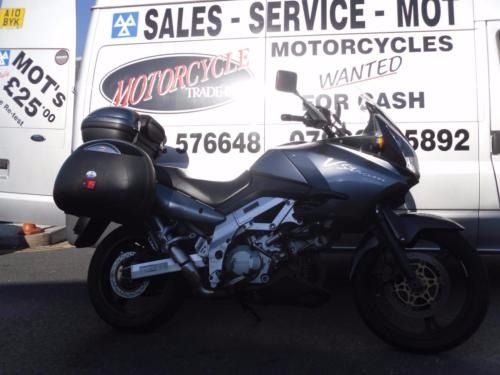 2002 SUZUKI DL 1000 V-STROM image 1