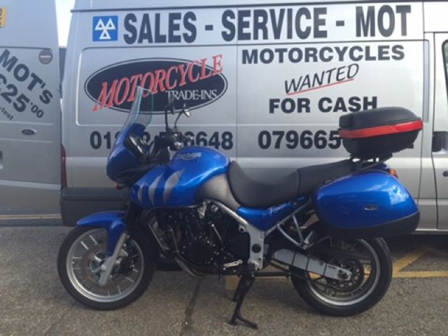 2006 TRIUMPH TIGER 1000 image 1