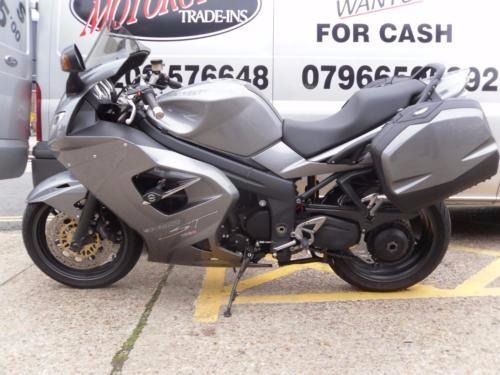 2008 TRIUMPH SPRINT ST 1050 image 2