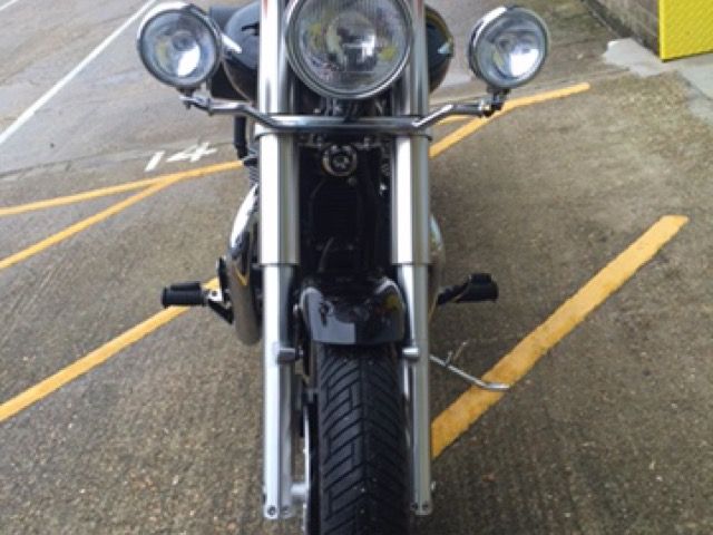 2010 TRIUMPH SPEED MASTER 865 image 4