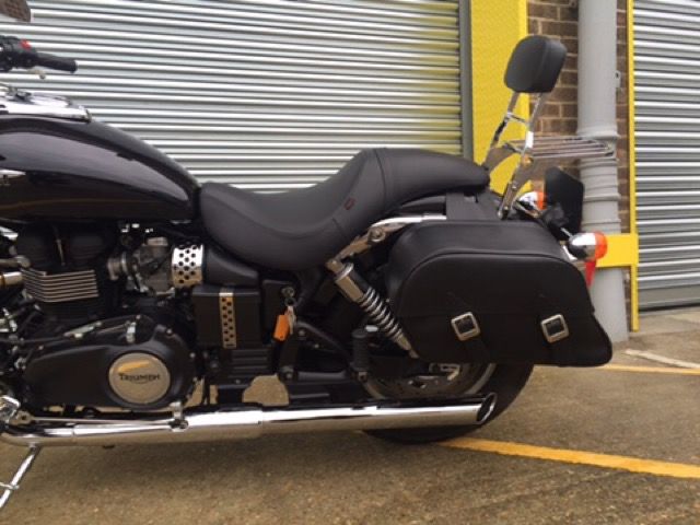 2010 TRIUMPH SPEED MASTER 865 image 7